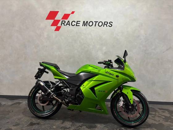 KAWASAKI NINJA 250R KAWASAKI NINJA 250R